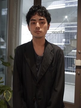 シキ(SIKI) 前髪下ろしたナチュラルショート