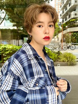 ギークス(GEEKS) 【GEEKS渋谷】マッシュベリーショート/夏ヘア/ベージュ/20代30代