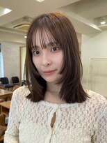 ガーデン 渋谷(GARDEN)&nbsp;ミディアム　レイヤーカット　透明感ベージュ　小顔バング