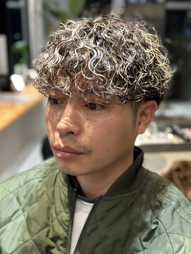 バルバオ サロンドベレーザ 大須(BALBAO salon de belleza) ツイスパメッシュ