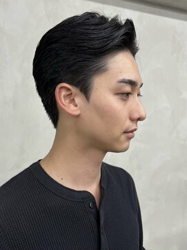 ニコ トウキョウ 渋谷(nico TOKYO) 刈り上げセンターパートテーパーフェードカットニュアンスパーマ