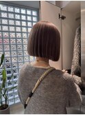 グレージュカラー×ミニボブ