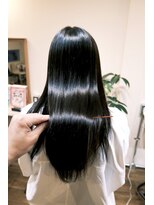 リリ(riri) ロング縮毛矯正
