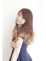フェイスティ(FACE-T) 【FACE-T青山】無造作ウェーブ　『安井朋美』