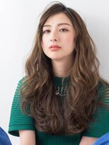 ハーツ(HEARTS)&nbsp;弾力のある大きめカールで大人なAラインスタイル