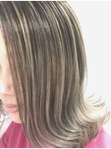 スモーキーシルバーアッシュカラー