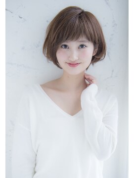ラ フォルム(La forme) 大人ナチュラル小顔ショート