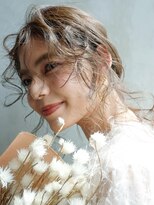 アルバム 銀座(ALBUM GINZA)&nbsp;ポニーテールとふわふわな顔周り_オリーブカラー_68086