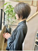 ショートヘア