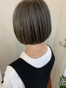 キアラ(Kchiara) パツンとなり過ぎない丸みのあるボブ