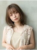 大人かわいい/小顔/ミディアムレイヤー/20代30代40代