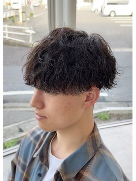 ブランコジーサウス(BLANCO G South) 波巻きスパイラルパーマ ツーブロック マッシュ 骨格補正