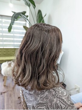 ポルコ ロッソ(porco rosso) ナチュラルグレージュ