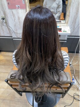 パダ(PADA) バレイヤージュカラー♪