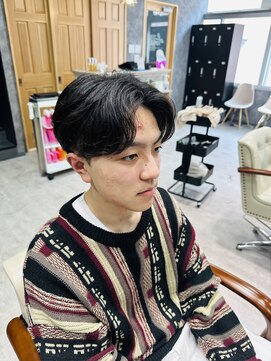 フォンド 津田沼(fond.) ダークアッシュ/アッシュブラック/カルマパーマ/ベリーショート