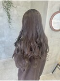 オリーブベージュ