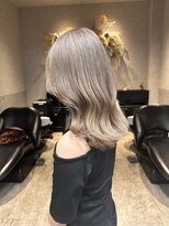 ロンド レア 天神大名店(Lond Le’a) デザインカラー/レイヤーカット/ウェットヘア/オリーブベージュ