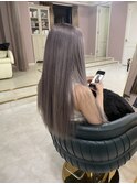 ストレートロング/アッシュグレージュ