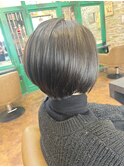 ショート/ 黒髪ショート