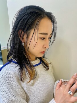 アリエ(Allie) セミロング×レイヤー×インナーハイライト