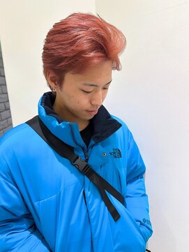 アッシュ 十日市場店(Ash) サーモンピンク