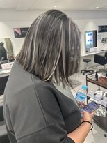 キング 枚方店(K!ng)&nbsp;縮毛矯正髪質改善ハイライトレイヤーカット枚方美容室エクステ