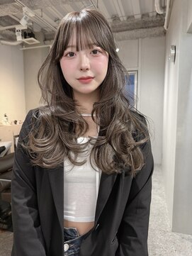 フェブ(fev) 【fev_momo】greige×frill layer