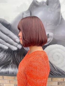 サロンドモリ ピンクブラウン×すっきりボブ