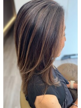 ラチョッカ 八千代中央店(la ciocca) シャドールーツ