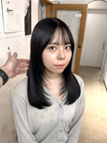 ミーナ バイ アーバン(Meena by urban.)&nbsp;【Meenaハザマ】キレイにつながるレイヤーが今っぽいミディ