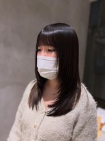 ニーイチイチ(211)&nbsp;ナチュラルレイヤー/似合わせカット