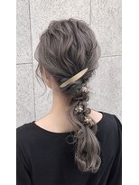 ストゥー(StueW.)&nbsp;パーティーヘアアレンジ23/ヘアセット/ブリーチ/ボブ/レイヤー