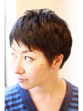 クラリヘア(kurari hair) 大人ベリーショート