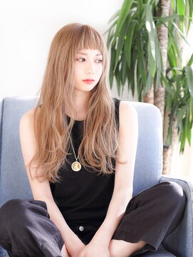 ウィズ 美容室 千葉店(Wiz) 前髪パッツンなロングウェーブ