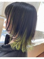 エンレイ(enRei)&nbsp;ネオウルフストレートインナーカラーホワイトグリーン耳かけ小顔