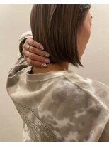 トムヘアー(TOM HAIR)&nbsp;切りっぱなしボブ×グレージュ