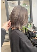 大人可愛い韓国こなれミディ顔まわりカット美髪ネビージュ