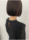 ぷつっとラインまとまりボブ 〈境茉佑〉