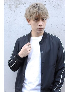 ラミ(L'ami) ツーブロ/ワイルドマッシュ/ホワイトベージュ