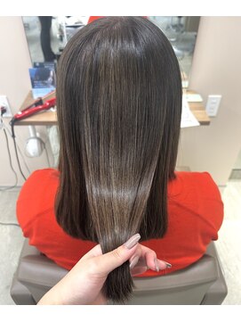 アヴァンス 箕面(AVANCE.) 髪質改善トリートメント