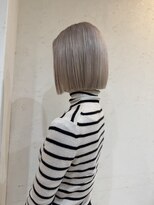 エリス ウメダ(Eliss umeda)&nbsp;ホワイトグレージュ