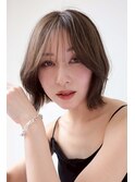 ボブシースルーバング外ハネボブ透明感ベージュ