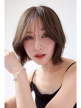 ソレイユトウキョウシブヤ(SOLEIL TOKYO shibuya) ボブシースルーバング外ハネボブ透明感ベージュ