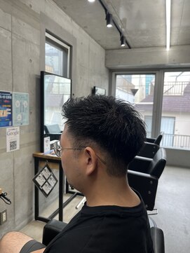 フイ 代々木(Hui) ショートアップバング