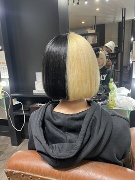 バズ サッポロ バイ フィーネ(BuzZ sapporo by Fi-Ne) ツートンカラー