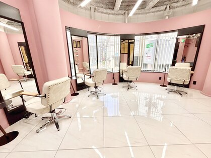 リリーバイフォルテ 静岡駅前店(Lily by FORTE)の写真