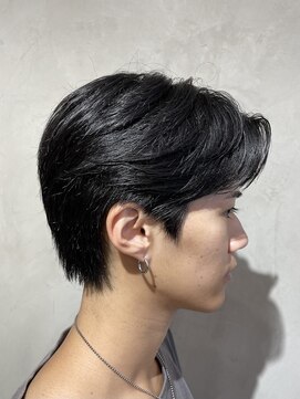 ニコ トウキョウ ヨコハマ(nico) メンズセンターパートニュアンスパーマ毛流れメンズパーマ刈上げ