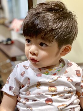 チェアー ヘアスパネイル(Chair hair spa nail) 【CHAIR】キッズショート ソフトツーブロック