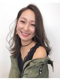 ゆるふわセミロング大人女子レイヤー