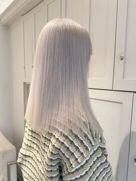 ベレーザ 渋谷(BELEZA) 6692ニュアンスカラーシルバーアッシュハイトーンカラー韓国ヘア